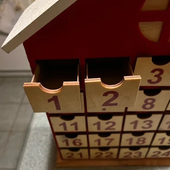 Advent Calendar - Picture 2 of 6